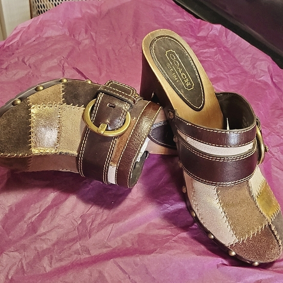 ‼️ FINAL PRICE ‼️🤠 Coach 'Sebrina' Suede Clogs 🤠 - Picture 2 of 9